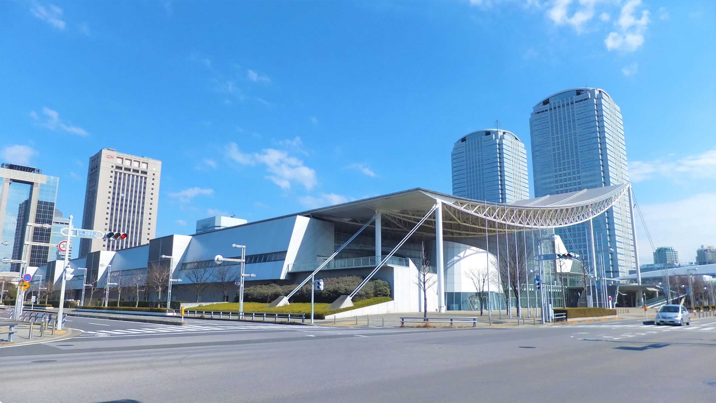 Makuhari Messe exterior
